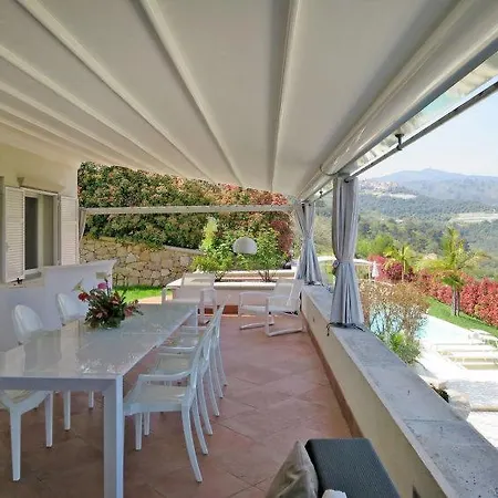 Sleeps 12 Pool Air Con Wifi Ferienhaus