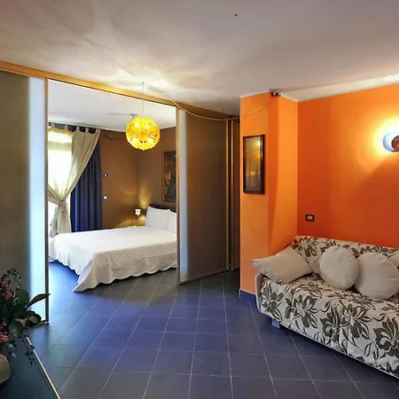 Sleeps 12 Pool Air Con Wifi Ferienhaus Costarainera