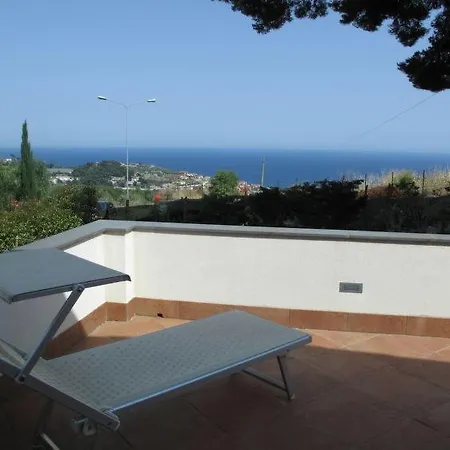 Sleeps 12 Pool Air Con Wifi Ferienhaus *